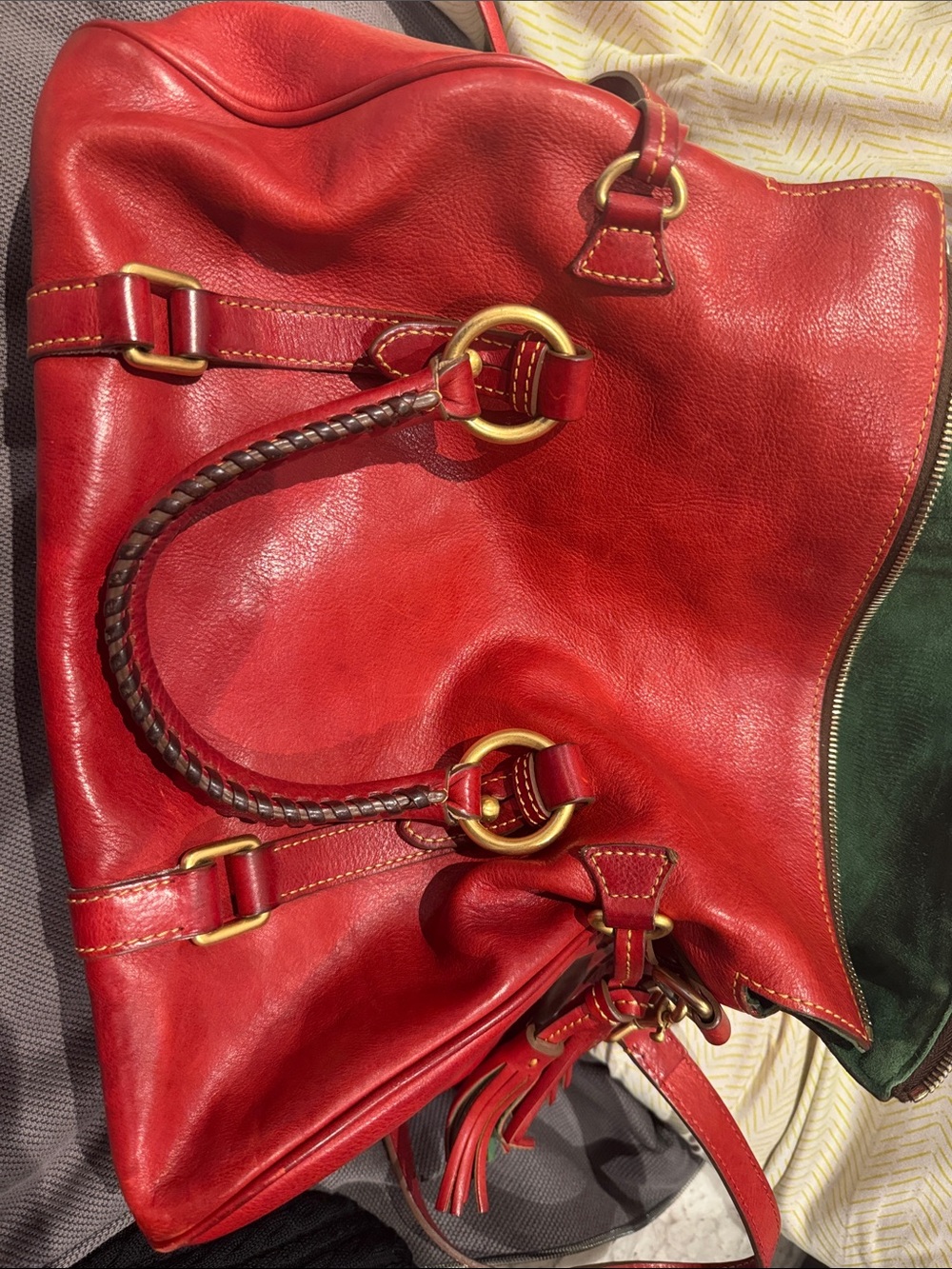 DOONEY & BOURKE BEAUTIFUL RED FLORENTINE SATCHEL IN GREAT CONDITION - Picture 3 of 4